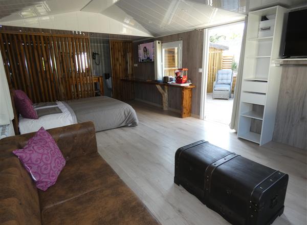 Living room - Bedroom